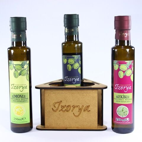 İzorya 3'lü Stantlı Çeşnili Zeytinyağı Seti Kekikli, Limonlu ve Biberiyeli Zeytinyağı Seti 3×250 ml Lazer Kesim Stantlı