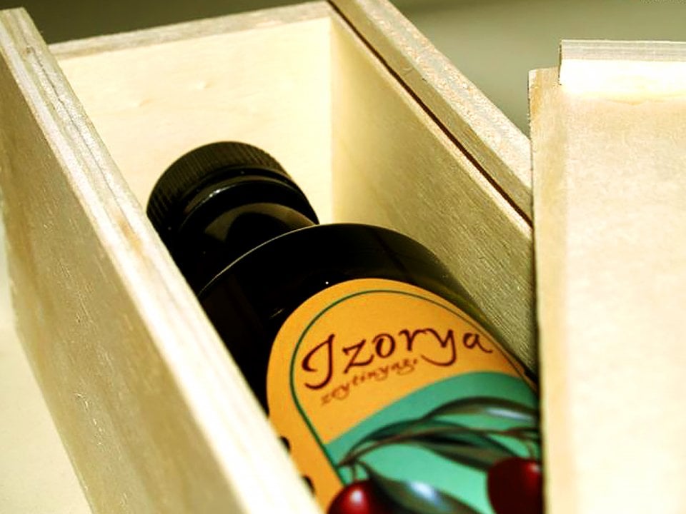 Erken Hasat Zeytinyağı Dorica Özel Ahşap Kutulu Kavak 0.5L